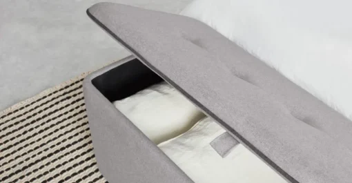 Banco con almacenaje tapizado Burcot – Gris en contraste