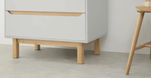 Cómoda Alta Jayden – Gris y Roble