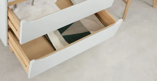 Cómoda Alta Jayden – Gris y Roble