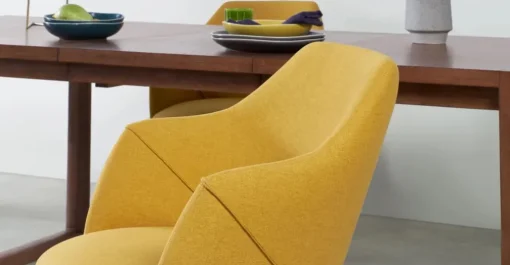 Juego de 2 sillas carver de comedor Lule – Amarillo y nogal