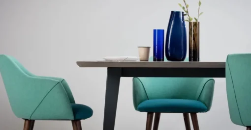 Juego de 2 sillas de comedor carver de respaldo alto Lule – Azul mineral y verde esmeralda