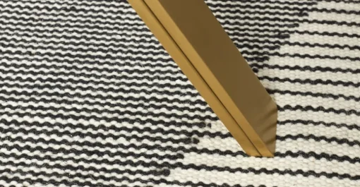 Mesa de Comedor Keaton – Nogal y Metal