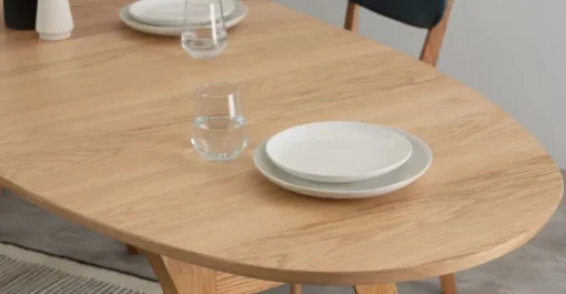 Mesa de Comedor Ovalada Jenson – Roble