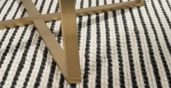 Mesa de Comedor Redonda Grande Haku – Metal y Cristal Ahumado