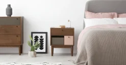 Mesa de noche Campton – Roble oscuro & rosa