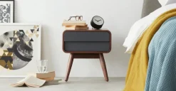 Mesa de noche Esme – Fresno oscuro y gris