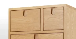 Mesa de noche Multicajones Penn – Roble