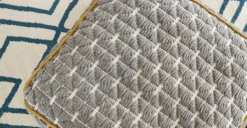 Puf Geométrico Maddox – Gris