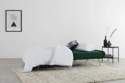 Sofá Cama Moby Verde Pino Con Patas Doradas