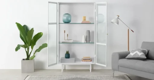 Vitrina de almacenamiento Marden – Blanco y cristal