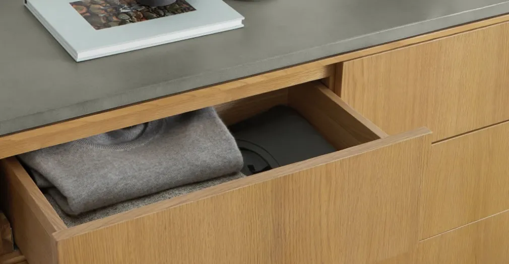 Cómoda Ancha Dara – Roble