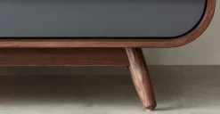 Cómoda Ancha Esme – Fresno Oscuro y Gris