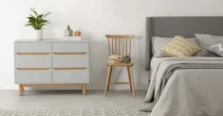 Cómoda Ancha Jayden – Gris y Roble