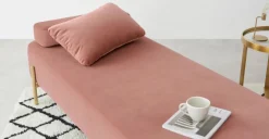 Diván Asare – Rosa y Acero Inoxidable