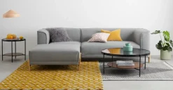 Mesa auxiliar redonda Kameko – Nogal y cristal