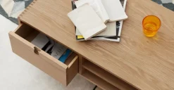 Mesa de centro Penn – Roble