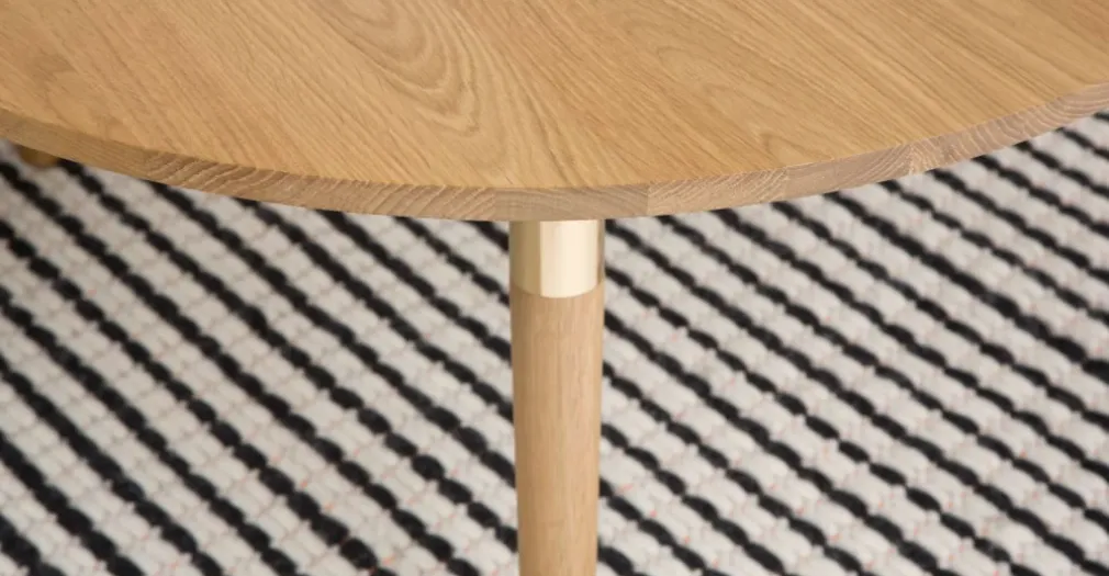 Mesa de Centro Redonda Range – Roble macizo y Metal