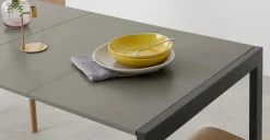 Mesa de Comedor Expansible Swift – Gris Tonal