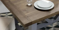 Mesa de Comedor Iona – Madera de Pino y Gris Guijarro