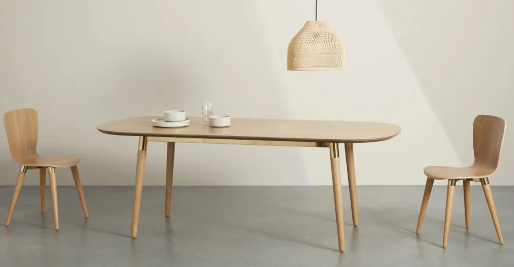 Mesa de Comedor Ovalada Edelweiss – Fresno