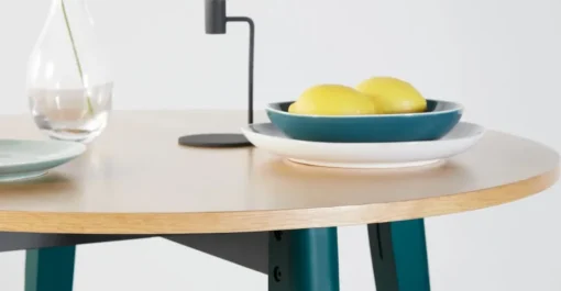 Mesa de Comedor Redonda Hurst – Roble y Azul