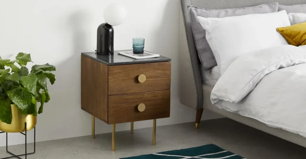 Mesa de noche Marion – Caramelo ⚡