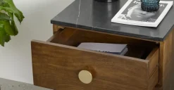 Mesa de noche Marion – Caramelo ⚡